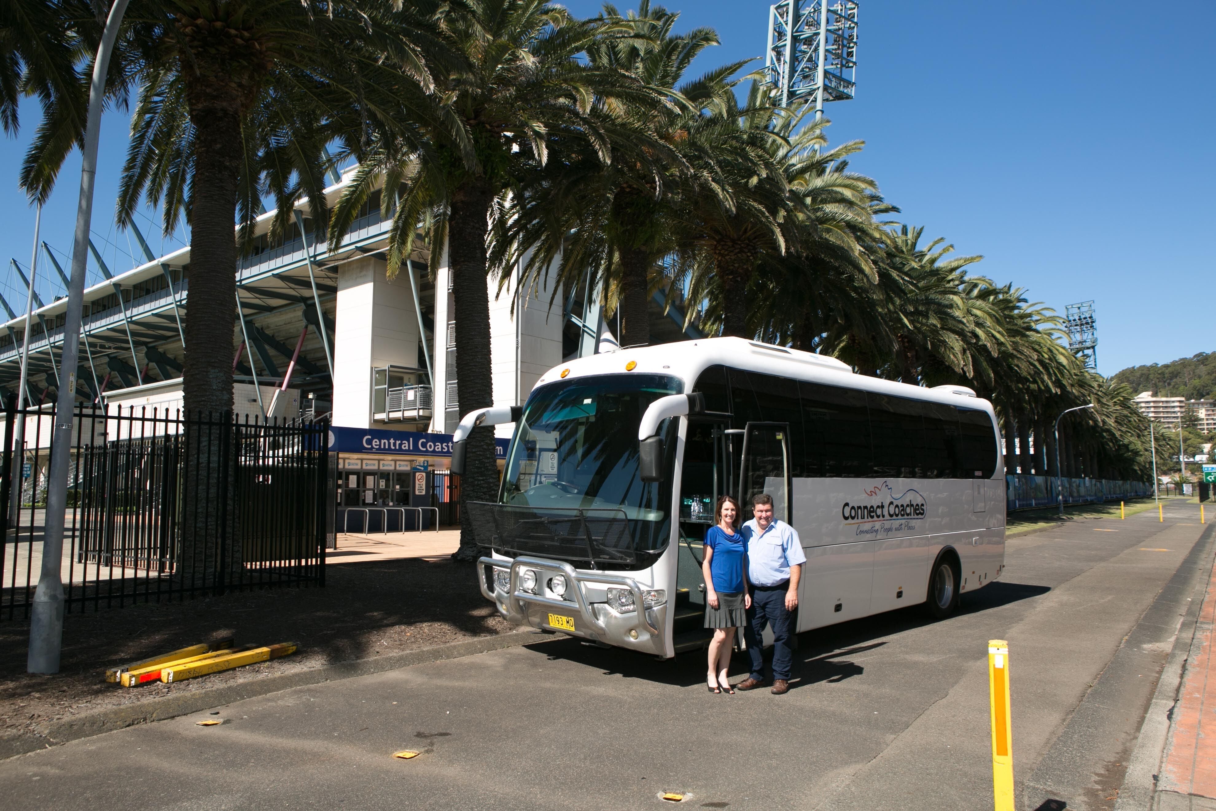 Hydro Majestic Public Day Tour Image -5da92657dc6df